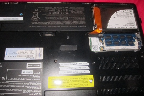 Sony Vaio VPCSA with battery cover removed